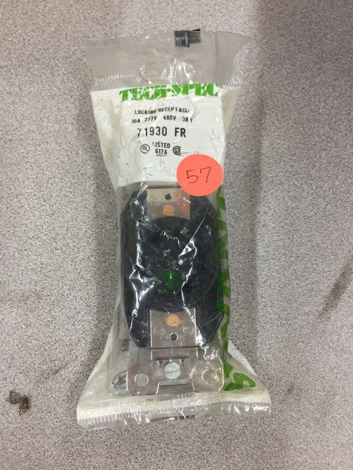 NEW IN PACKAGE TECH SPEC LOCKING RECEPTACLE 71930 FR