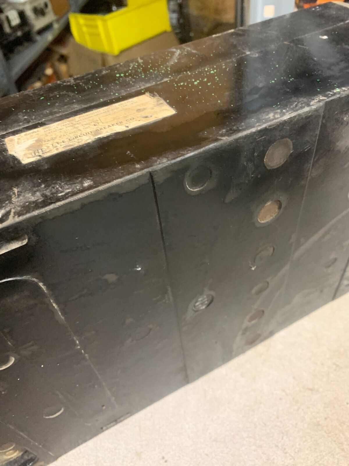 USED ITE 3 POLE 800AMP CIRCUIT BREAKER TYPE ET FRAME KM