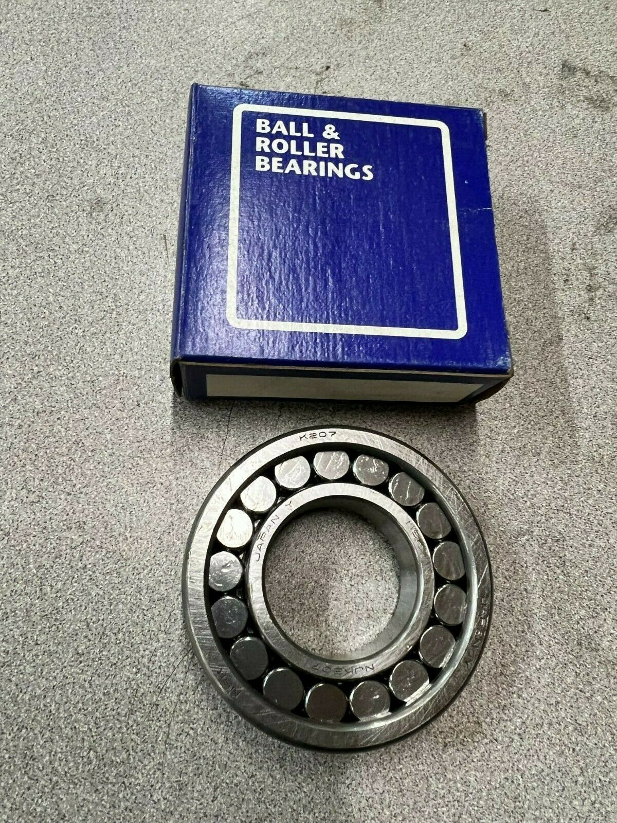 NEW IN BOX NSK NUK207 K207 CYLINDRICAL BEARING NJK207