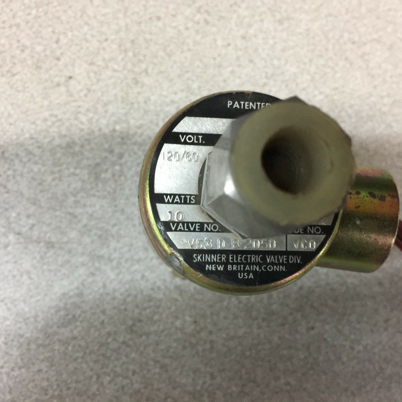 NEW NO BOX SKINNER 1/8NPT 50PSI 120VAC SOLENOID VALVE V53DB2050