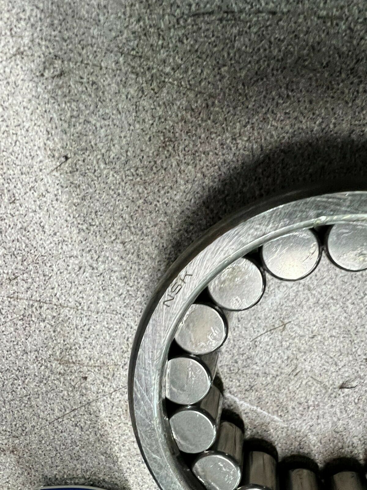 NEW IN BOX NSK NJK207 K207 CYLINDRICAL BEARING NJK207C3XXU32XX