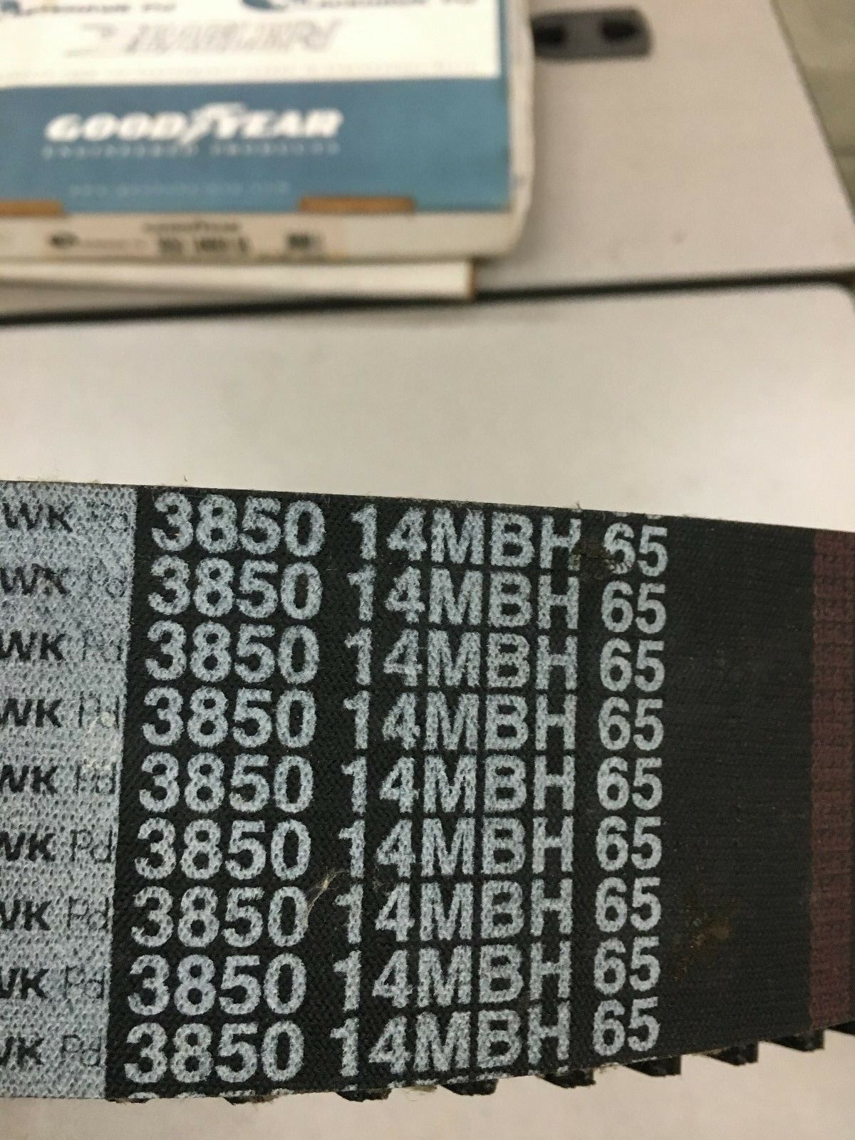NEW IN BOX GOODYEAR BLACKHAWK PD SYNCHRONOUS BELT 3850 14MBH 65