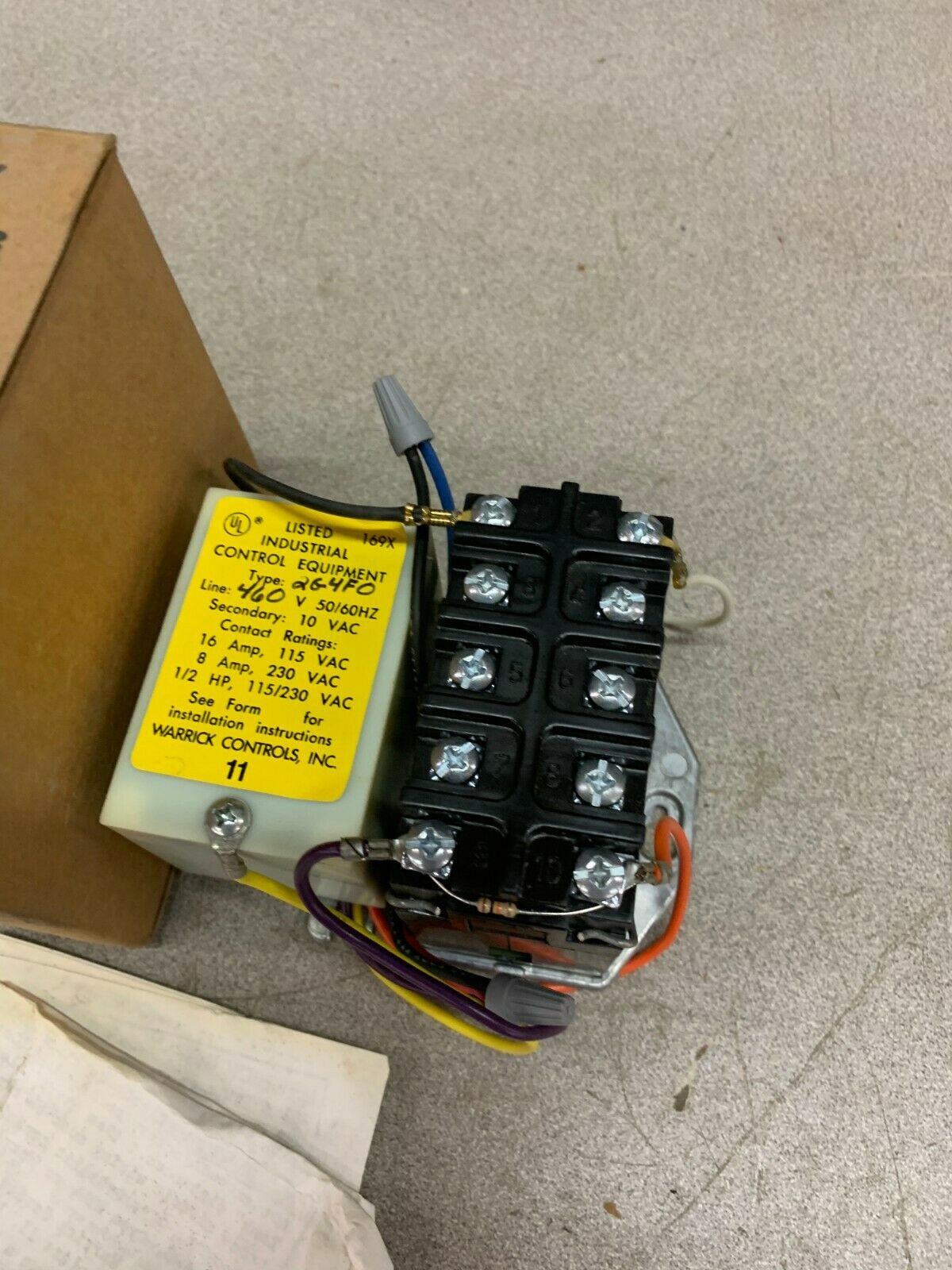 NEW IN BOX WARRICK CONTROLS INDUSTRIAL CONTROL 2G4F0-2Z1E