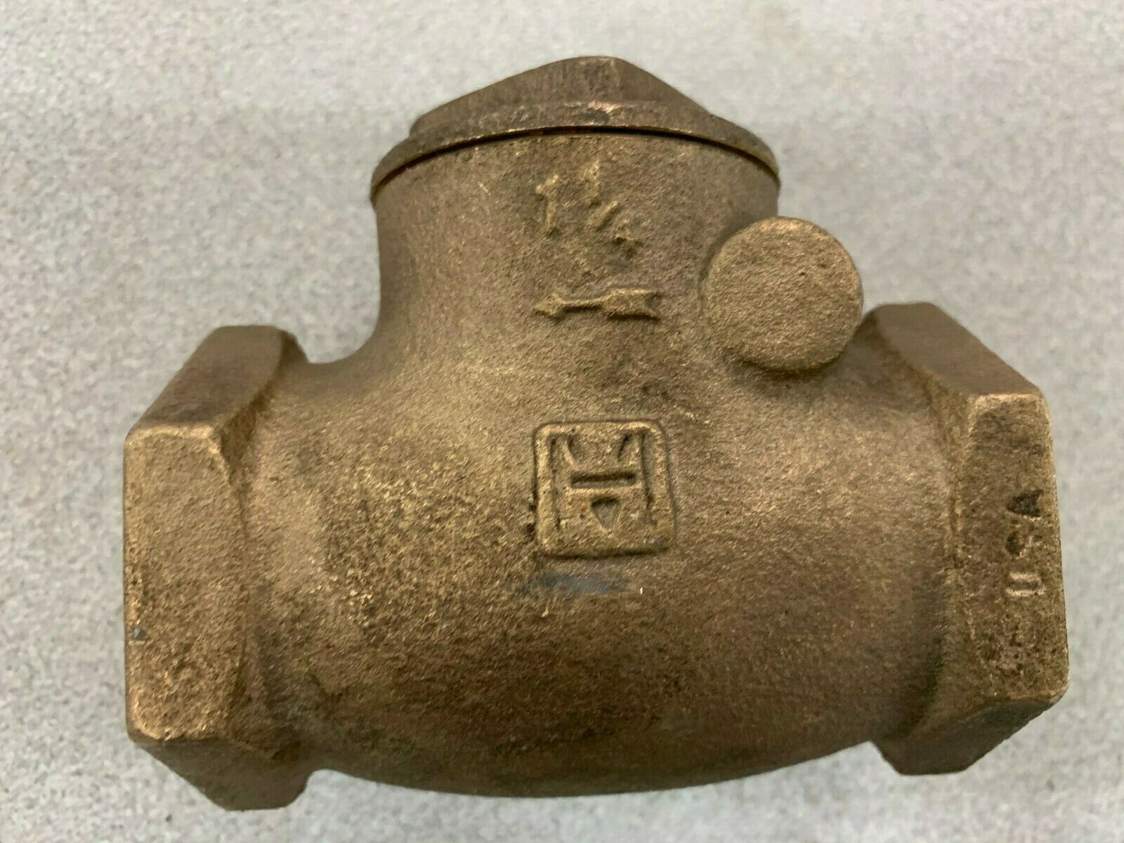 NEW NO BOX MILWAUKEE 1-1/4" CHECK VALVE 509 130S 300W