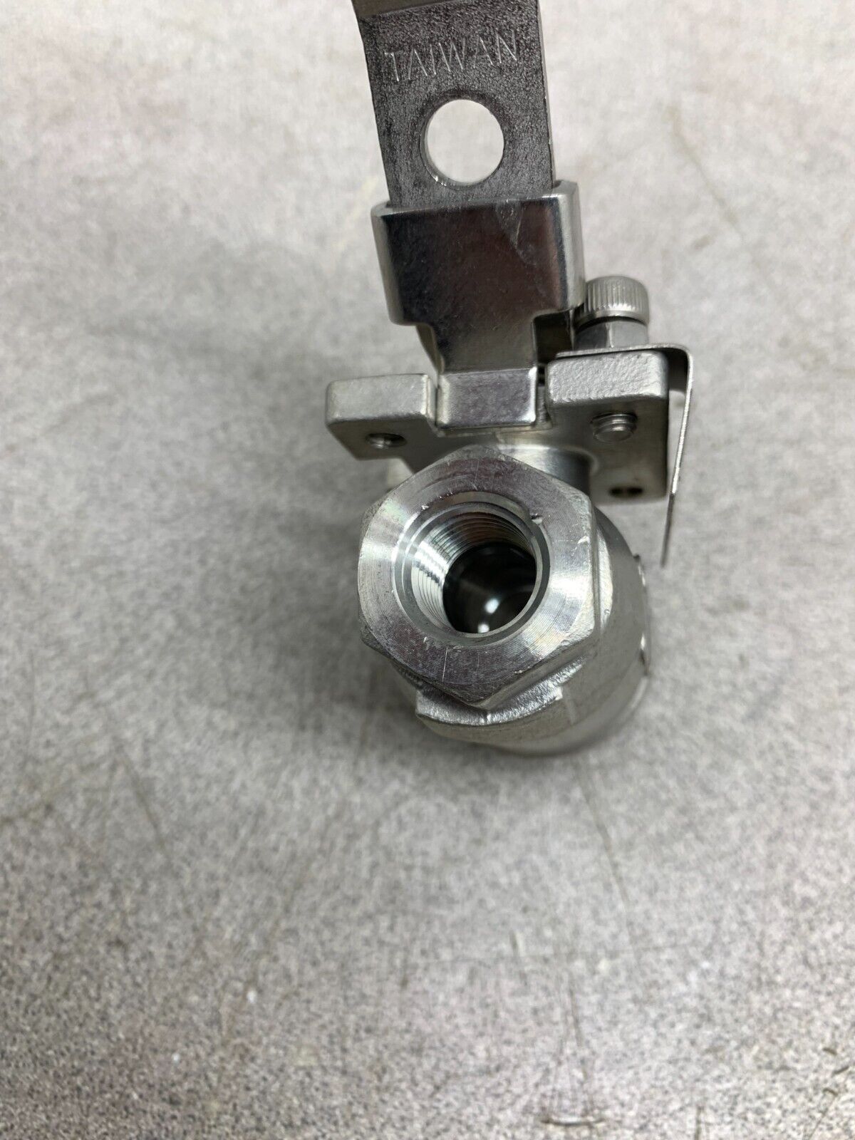 NEW NO BOX KF CONTROMATICS 1/4" 2000 WOG BALL VALVE LHM3 TYPE 8000