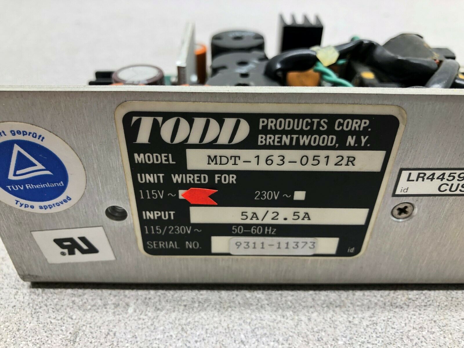 NEW NO BOX TODD 115 VAC INPUT DC POWER SUPPLY MDT-163-0512R