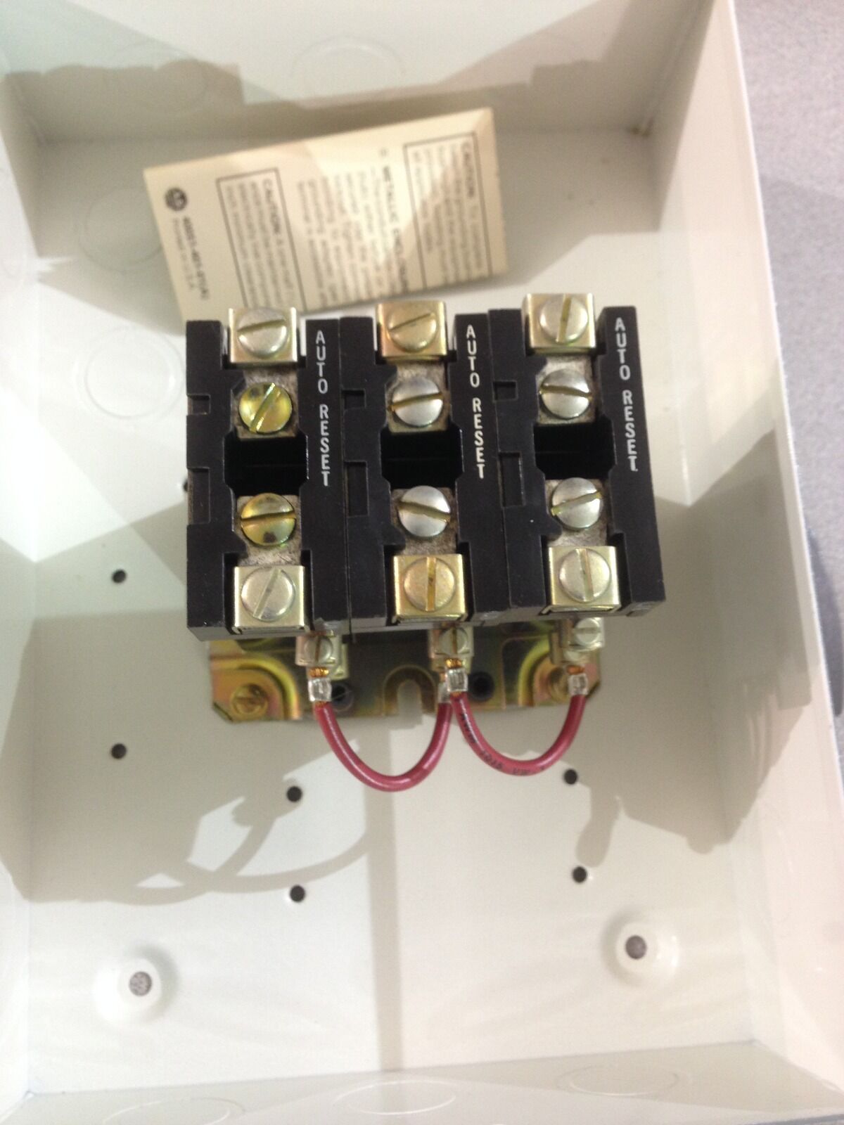 NEW IN BOX ALLEN-BRADLEY OVERLOAD RELAY 593-BOV16 WITH ENCLOSURE 593-BAV16