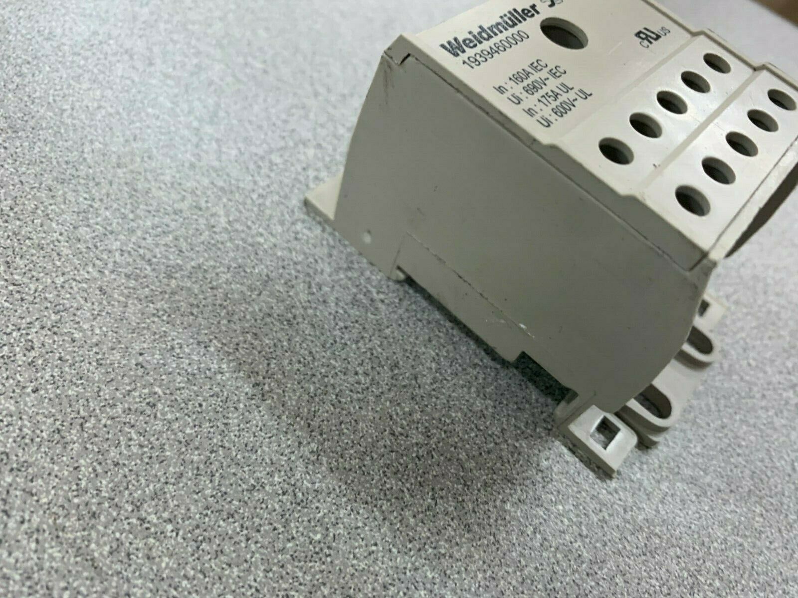 NEW NO BOX WEIDMULLER DISTRIBUTION BLOCK 1939460000