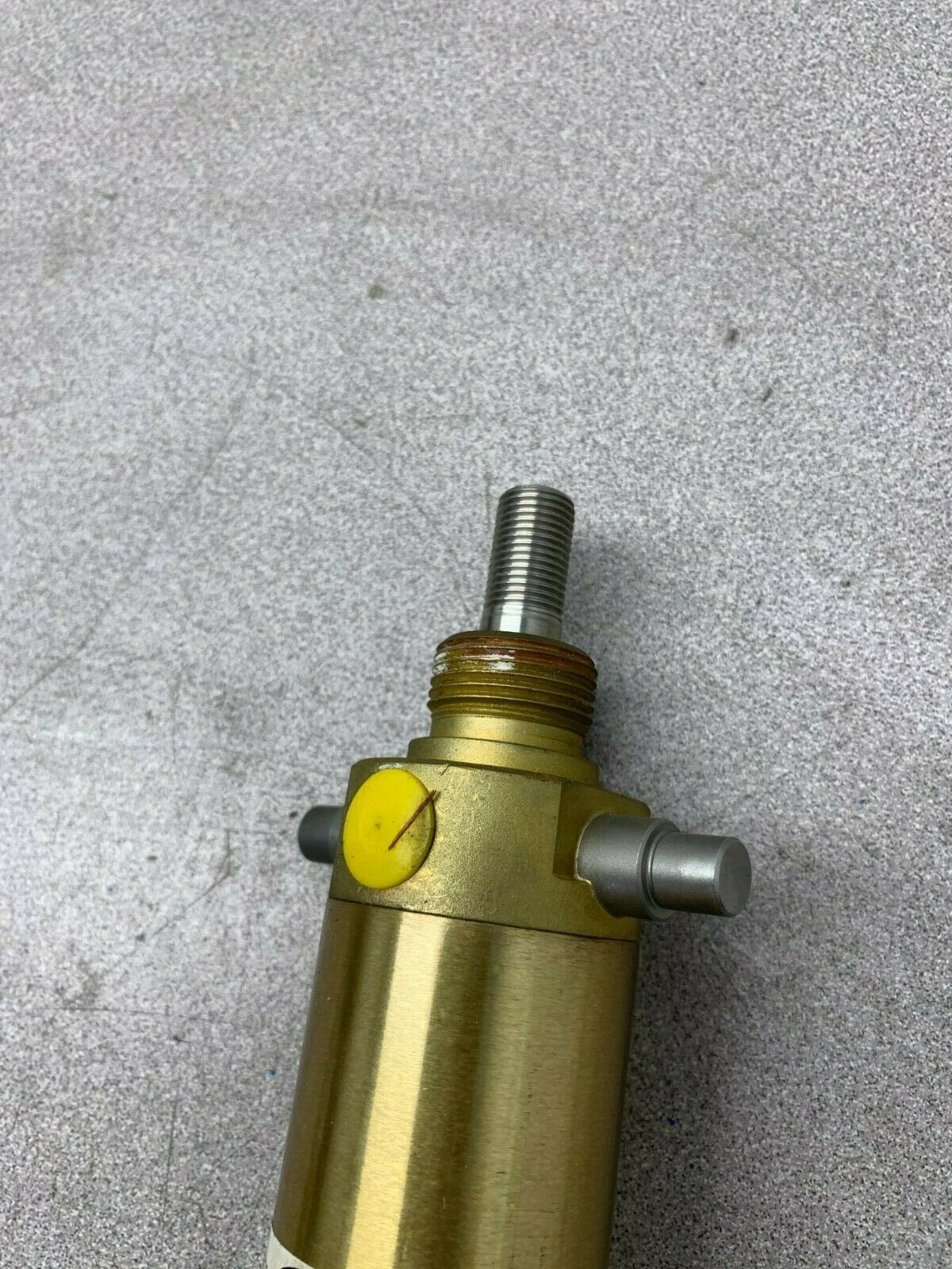 NEW NO BOX AURORA 1.500 BORE 1.5000 STROKE PNEUMATIC CYLINDER 15HB7A12D8PQ