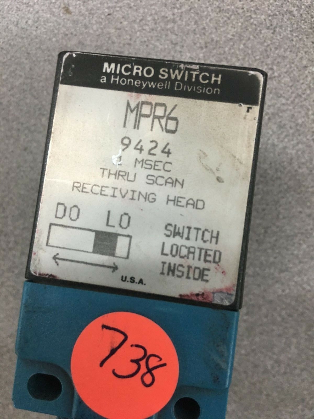 USED MICRO SWITCH MPR6 RECEIVING HEAD SENSOR WITH MPT11 BASE