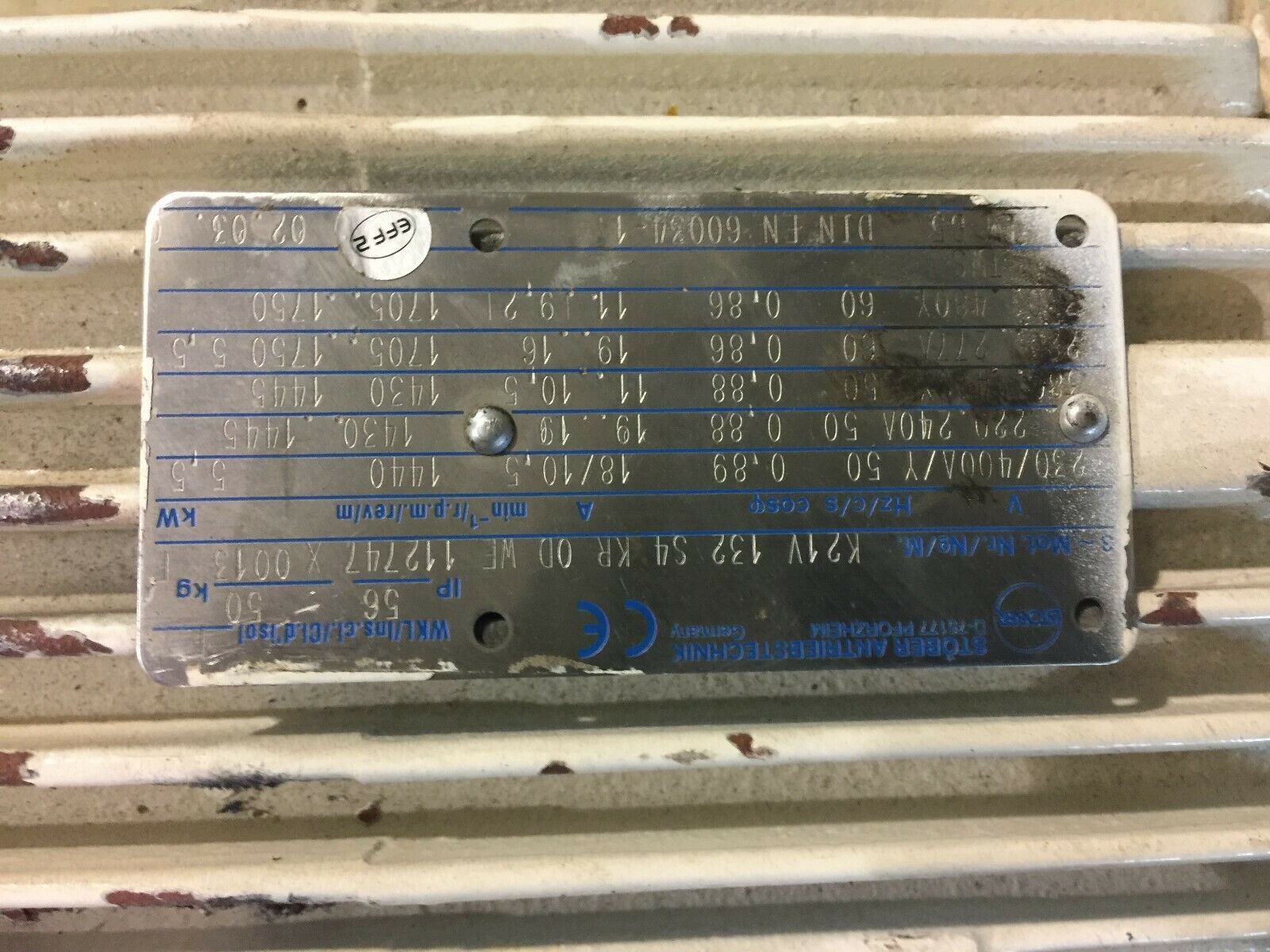 NEW NO BOX 240/480VAC 19/11AMPS 5.5KW MOTOR 49.55:1 ANGLED GEARBOX K21V 132 84 K