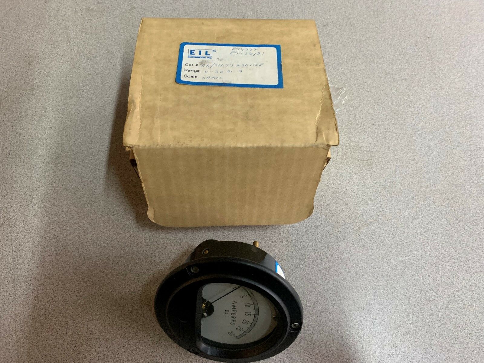 NEW IN BOX EIL 0-30 ADC AMPERES METER AA/301-57-2301108