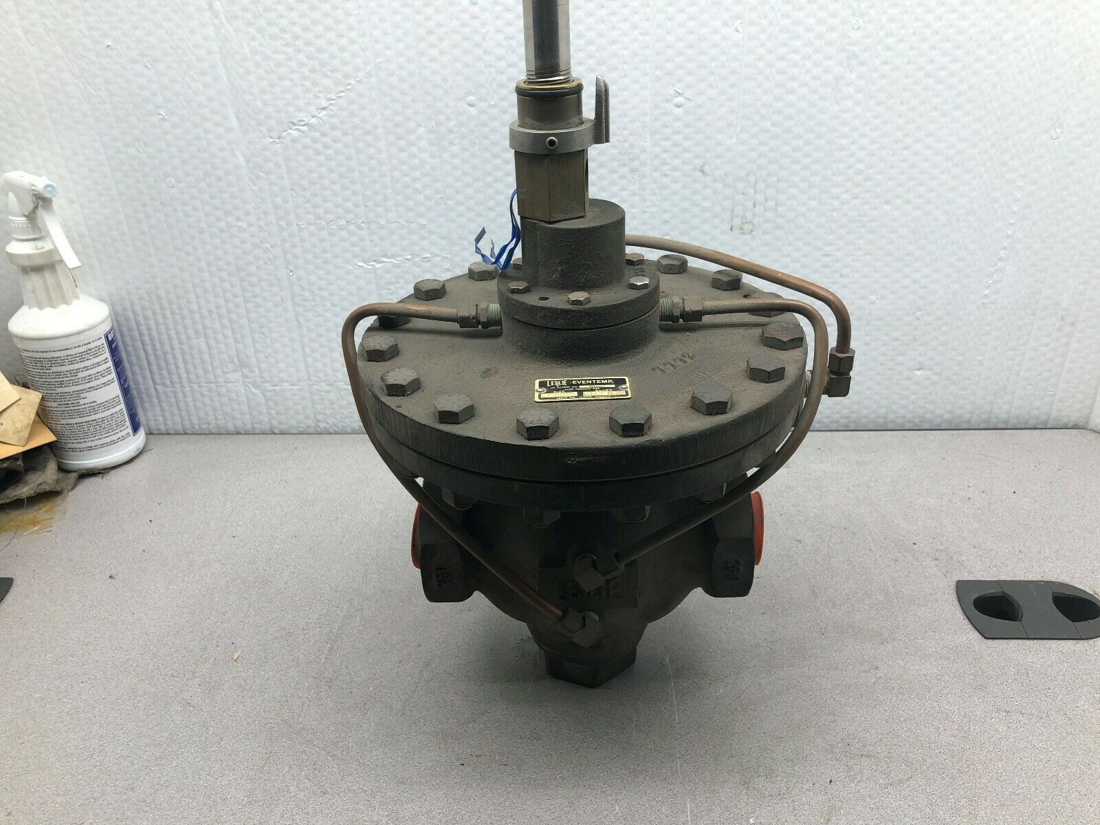 USED LESLIE-EVENTEMP 1 1/2 NPT PRESSURE REDUCING VALVE GTRCK-5