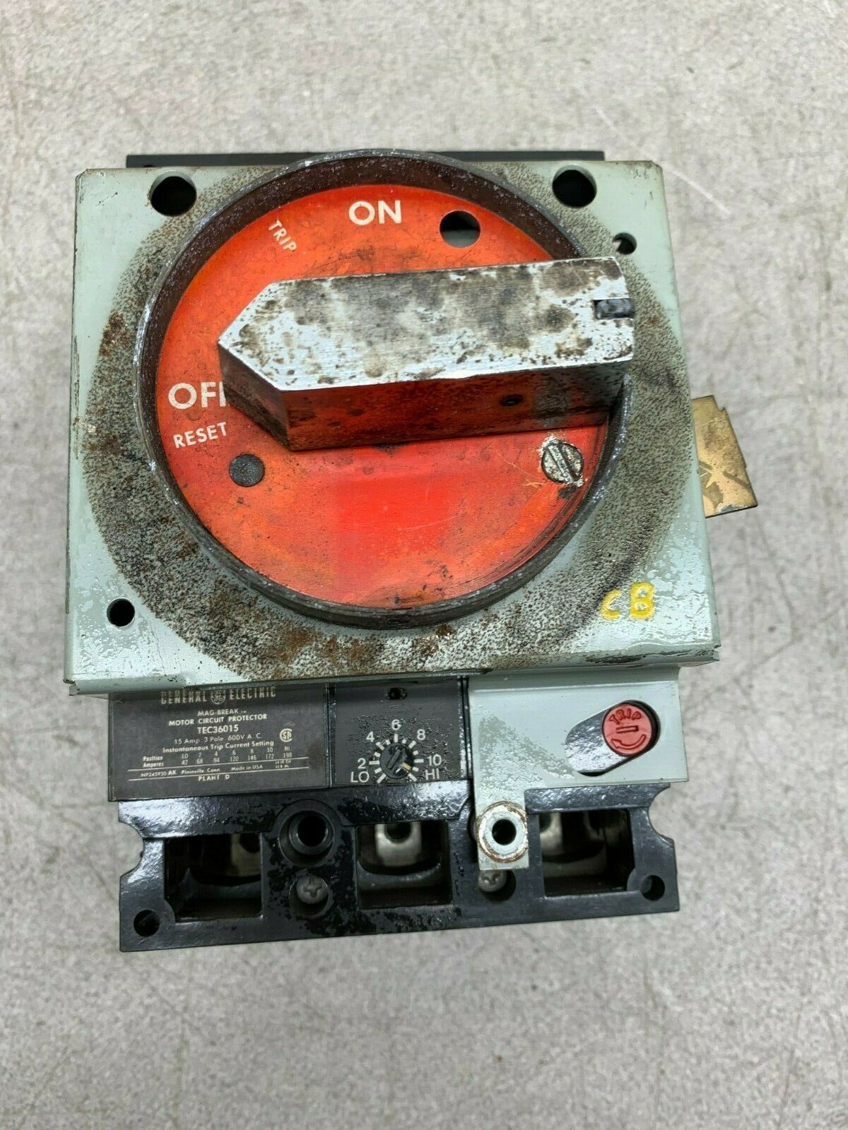 USED GENERAL ELECTRIC TEFR1 15 AMP 3 POLE MOTOR CIRCUIT PROTECTOR TEC36015