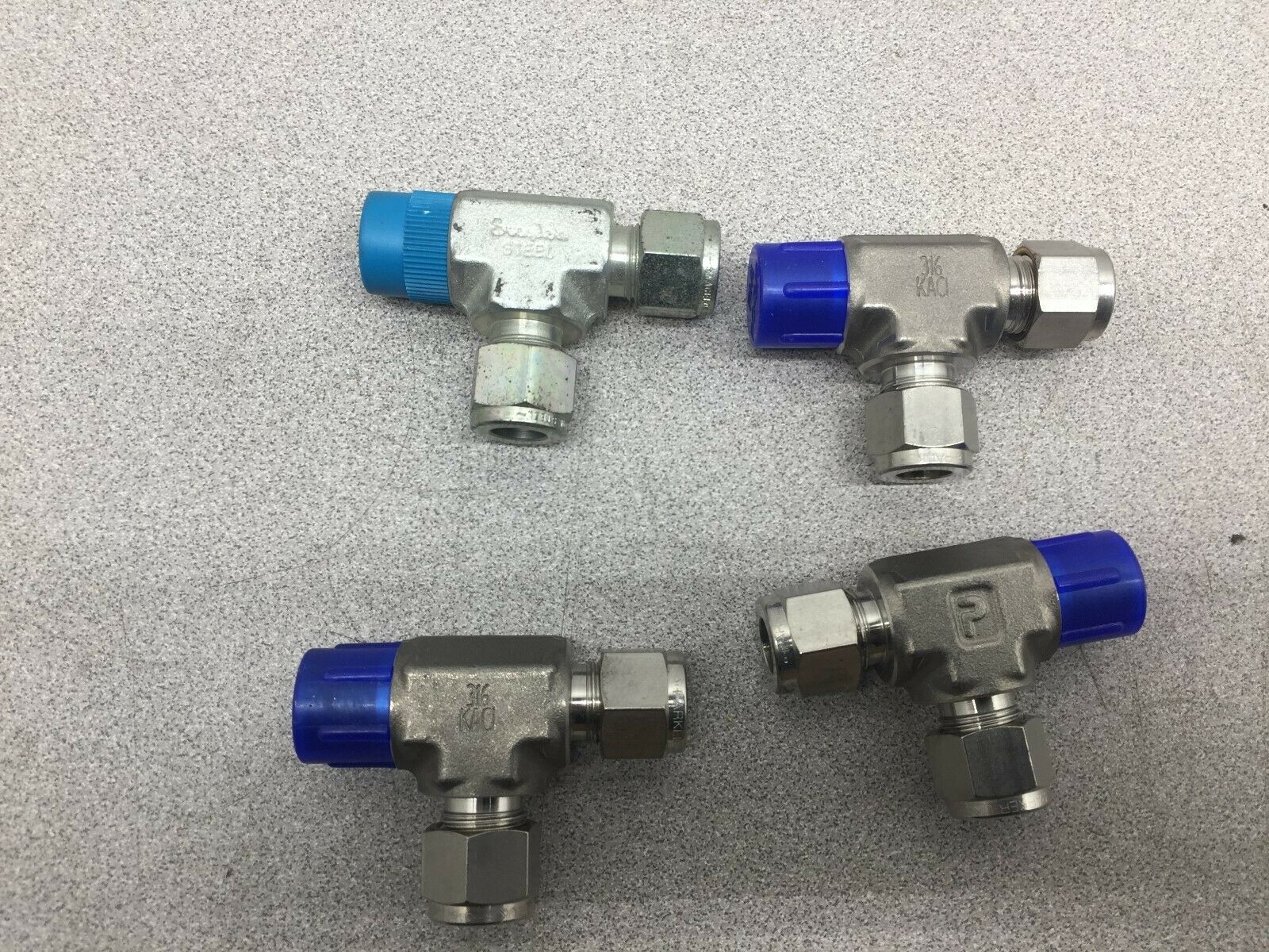 NEW NO BOX (LOT OF 4) SWAGELOK/PARKER MIXED 3/8 TUBE X 3/8 MNPT X 3/8 TUBE SS-6