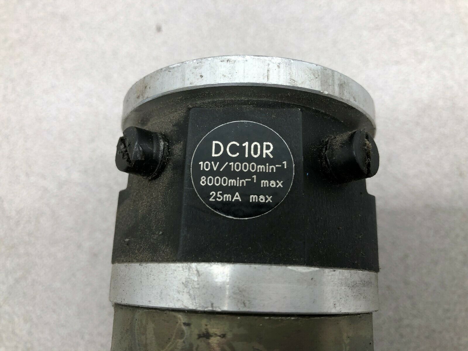 USED DRIVE SYSTEMS 3000 RPM 9.120 FR 2.1 NM STALL DC SERVOMOTOR MP66L / DC10R