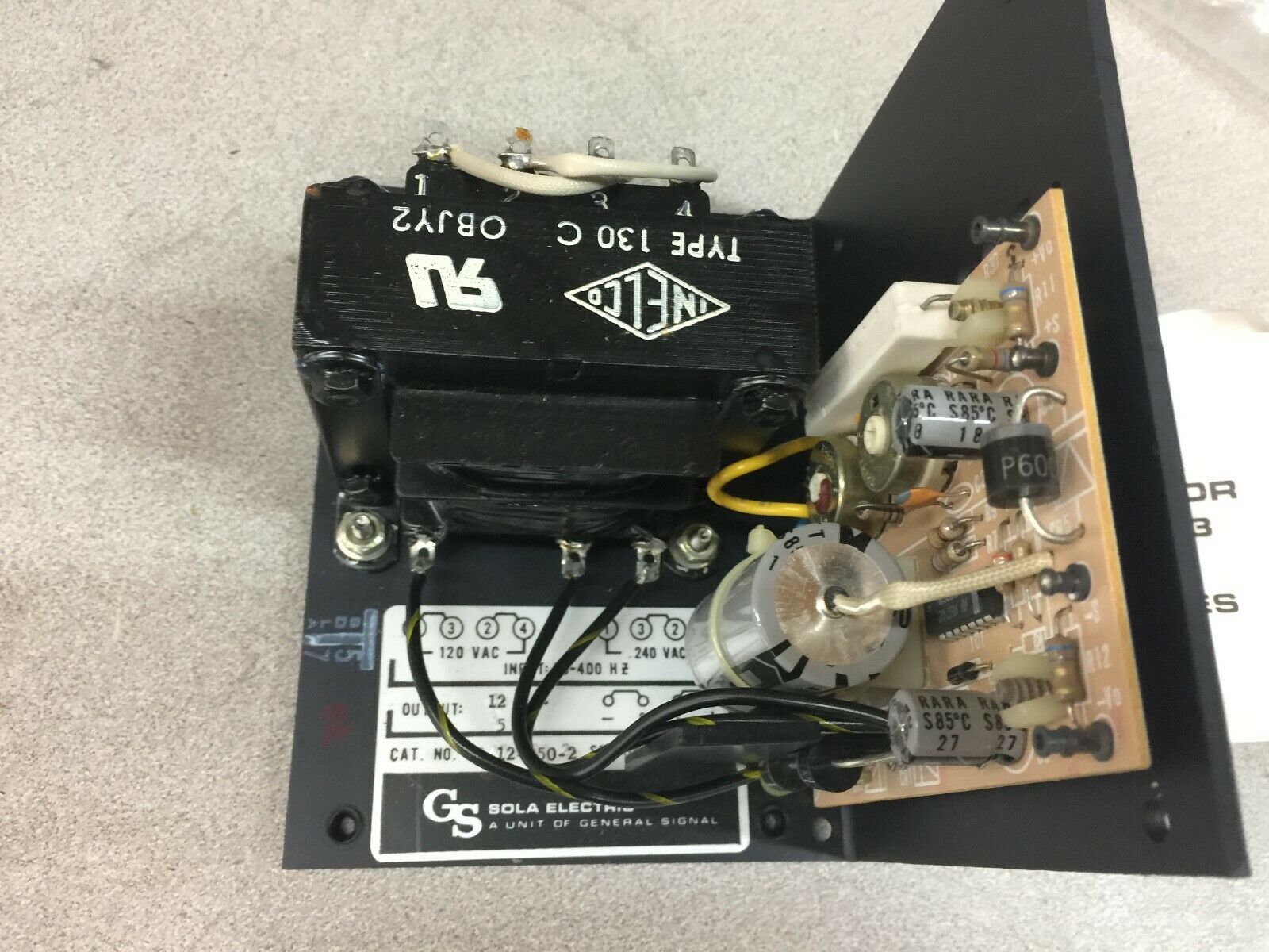 NEW NO BOX GS SOLA 120/240 VAC PRI 12 VDC SEC 5 AMPS POWER SUPPLY 83-12-250-2