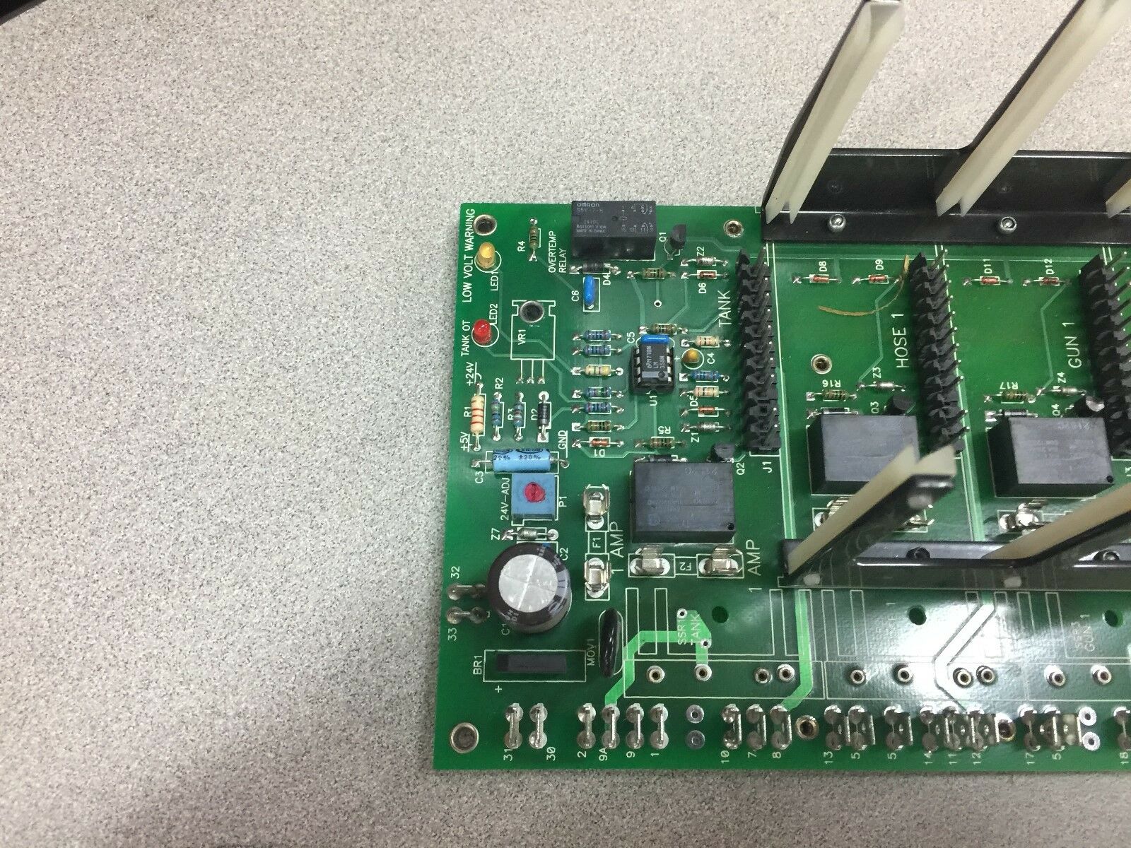 NEW NO BOX OMTRON CIRCUIT BOARD RACK 241-025