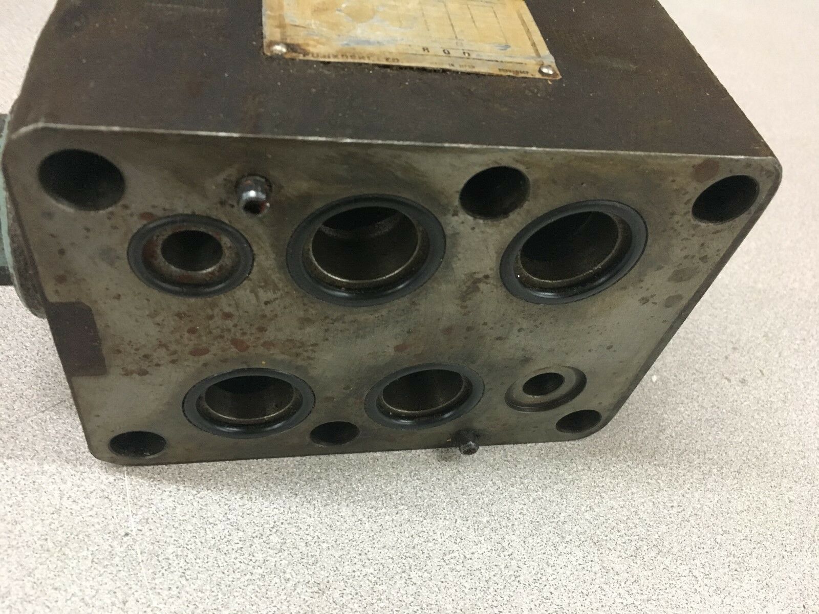 USED NACHI HYDRAULIC MODULAR VALVE OC-G06-P1-10