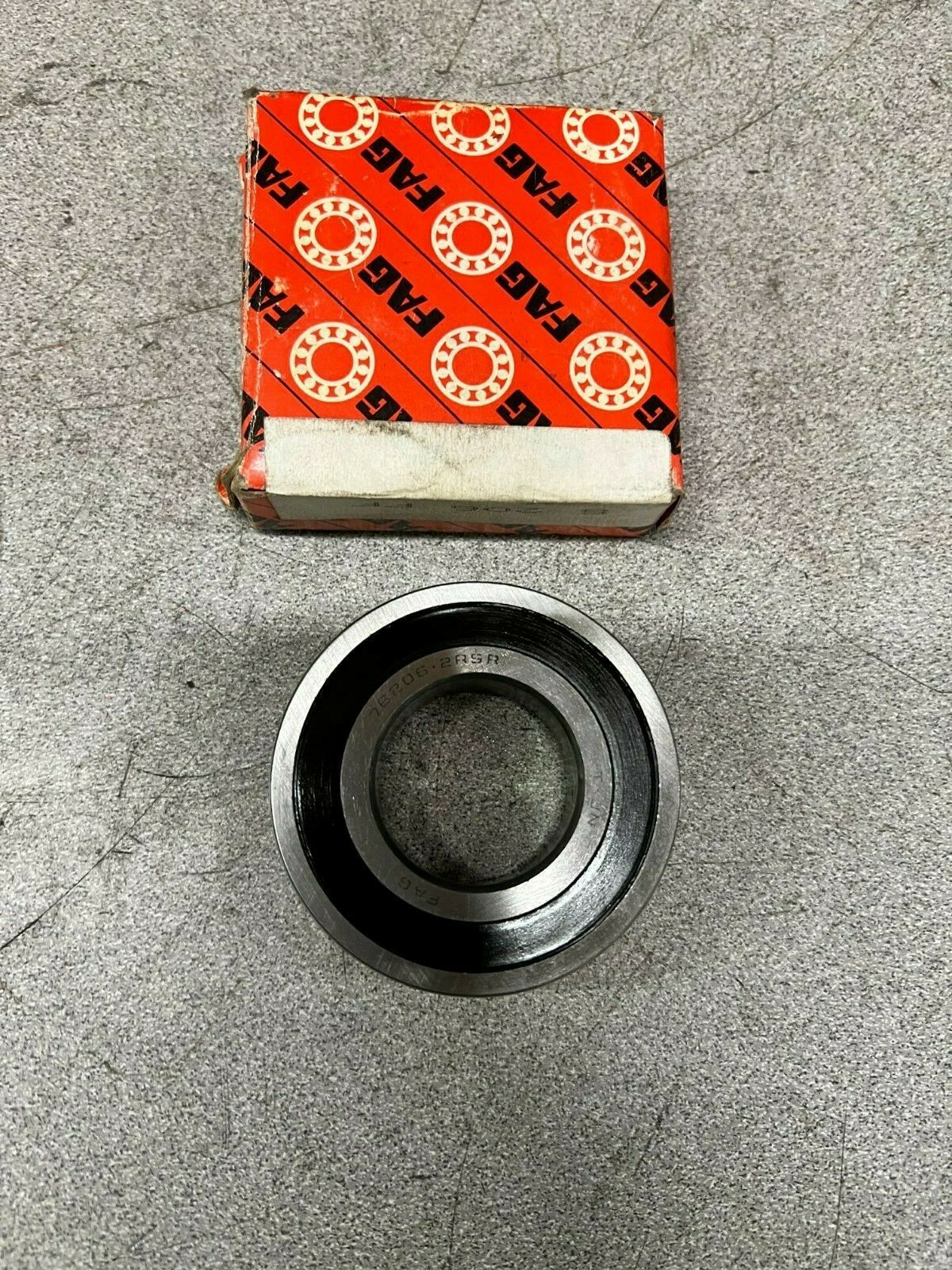 NEW IN BOX FAG S 206 FF BALL BEARING 72606.2RSR