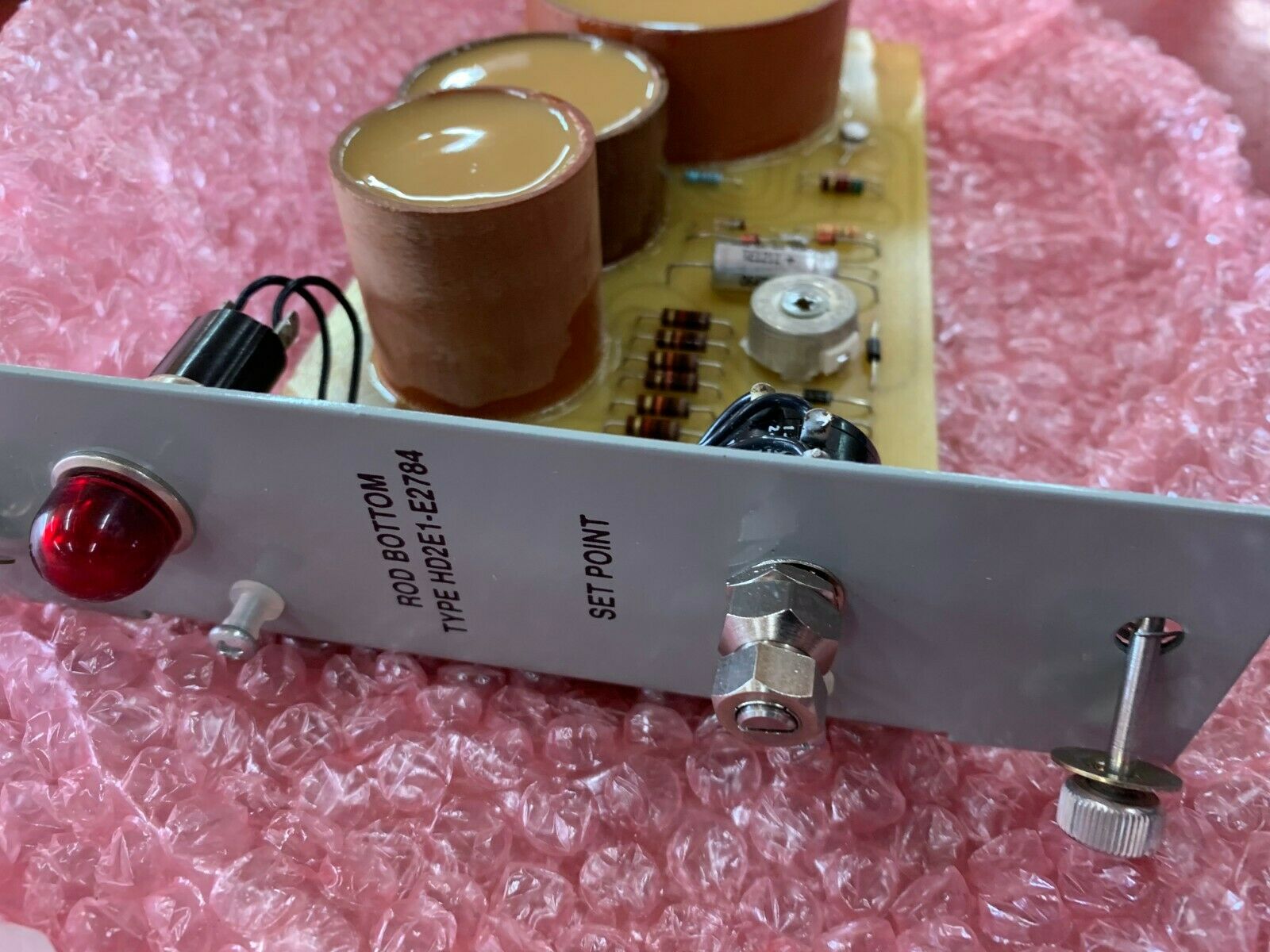 NEW NO BOX WESTINGHOUSE CIRCUIT BOARD ROD BUTTON HD2E1-E2784