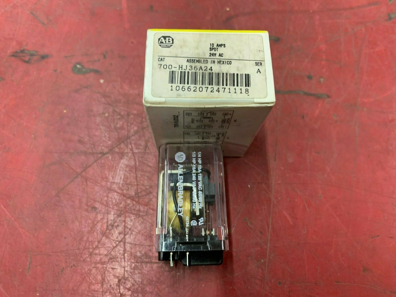 NEW IN BOX ALLEN BRADLEY RELAY 700-HJ36A24 SERIES A