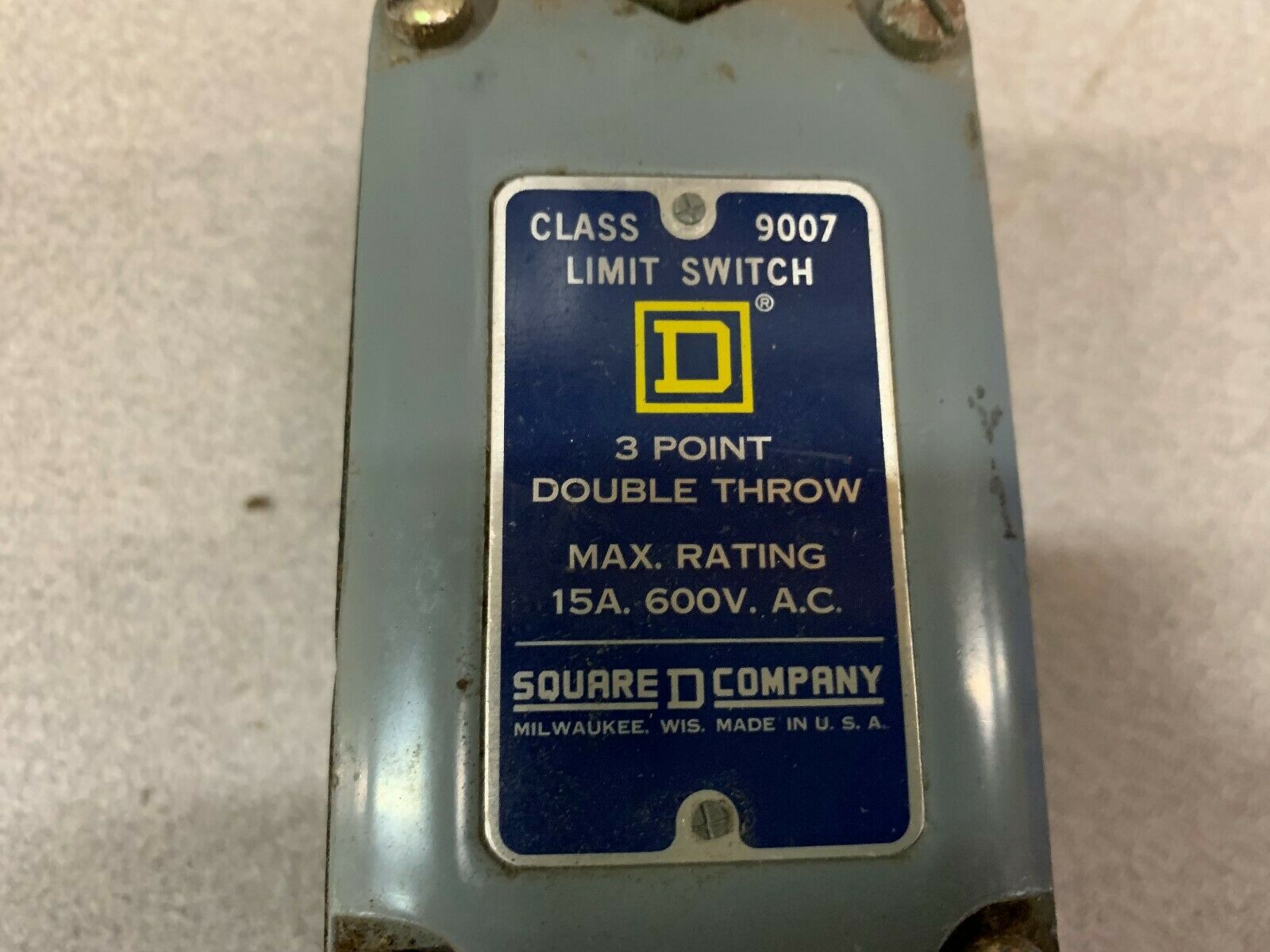 NEW NO BOX SQUARE D LIMIT SWITCH 9007 M-12