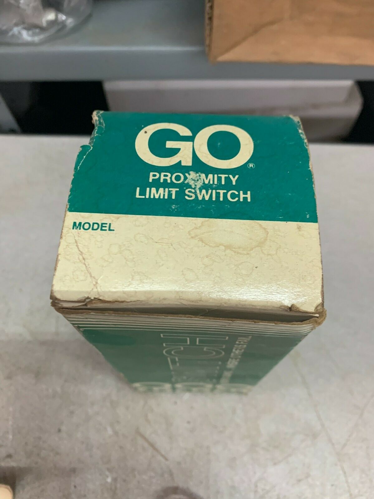 NEW IN BOX GO SWITCH PROXIMITY LIMIT SWITCH 112116