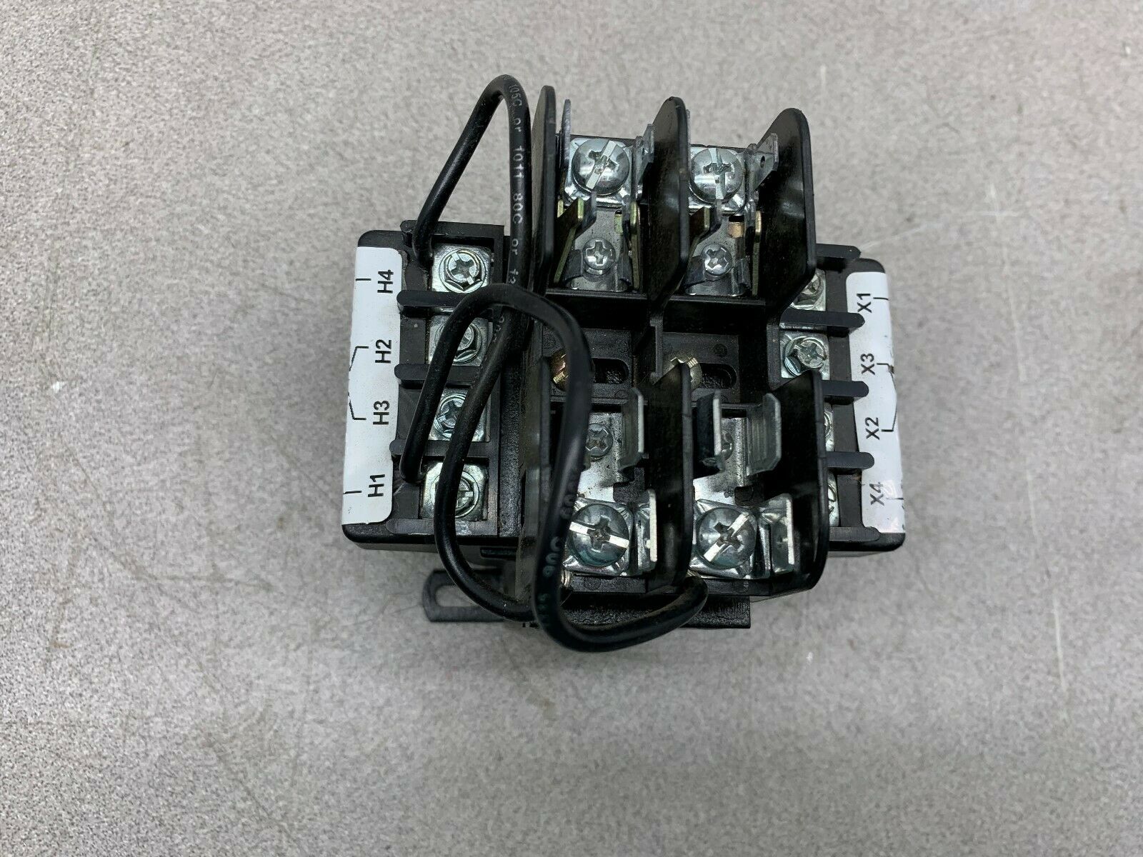 NEW NO BOX MICRON TRANSFORMER B100PU1519RR SERIES 2