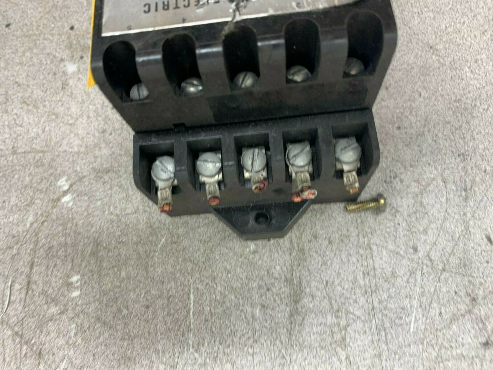 USED GENERAL ELECTRIC SOLID STATE GROUND BRAKE RELAY TGSR06