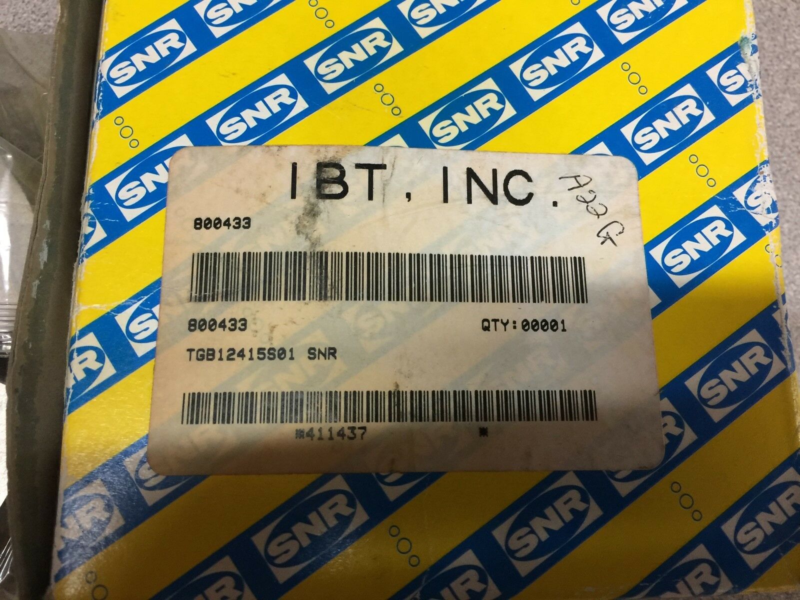 NEW IN BOX SNR FLANGE BEARING TGB.12415.S01