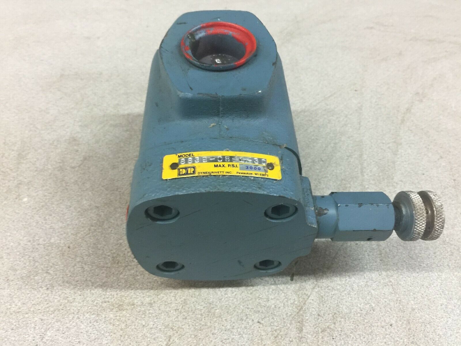 NEW NO BOX DYNEX RIVETT PRESSURE CONTROL VALVE 8839-06-1-30