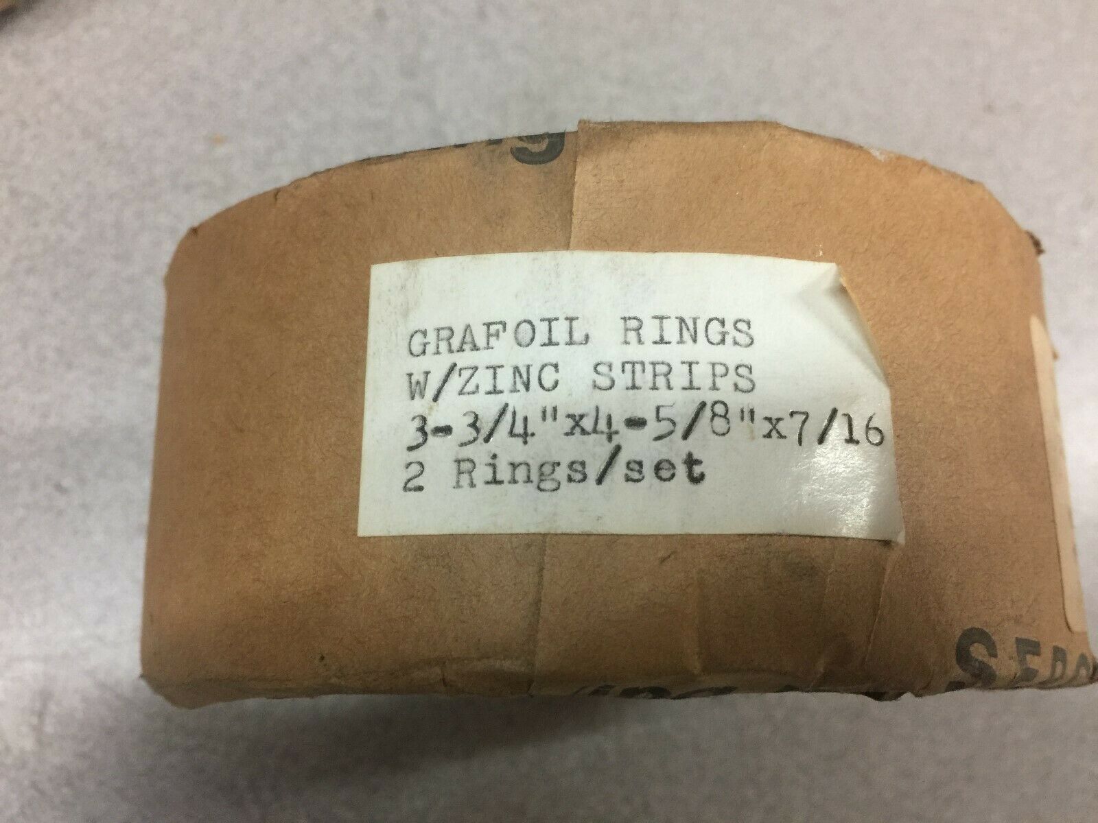 NEW NO BOX YARWAY CORP GRAFOIL RINGS WITH ZINK STRIPS 3-3/4" X 4-5/8" X 7/16" 2