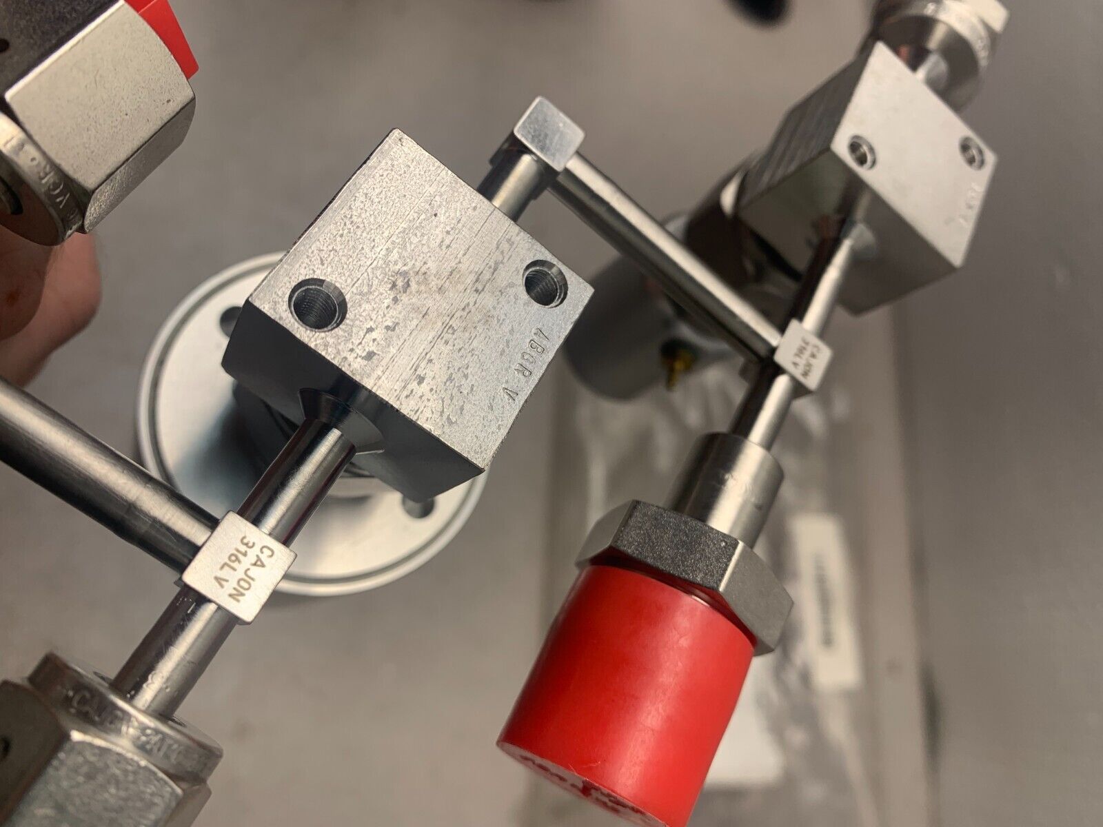 NEW NUPRO 6LV-BNBW4-C VALVE ASSEMBLY CAJON 316LV & 6LV-BNBW4-C