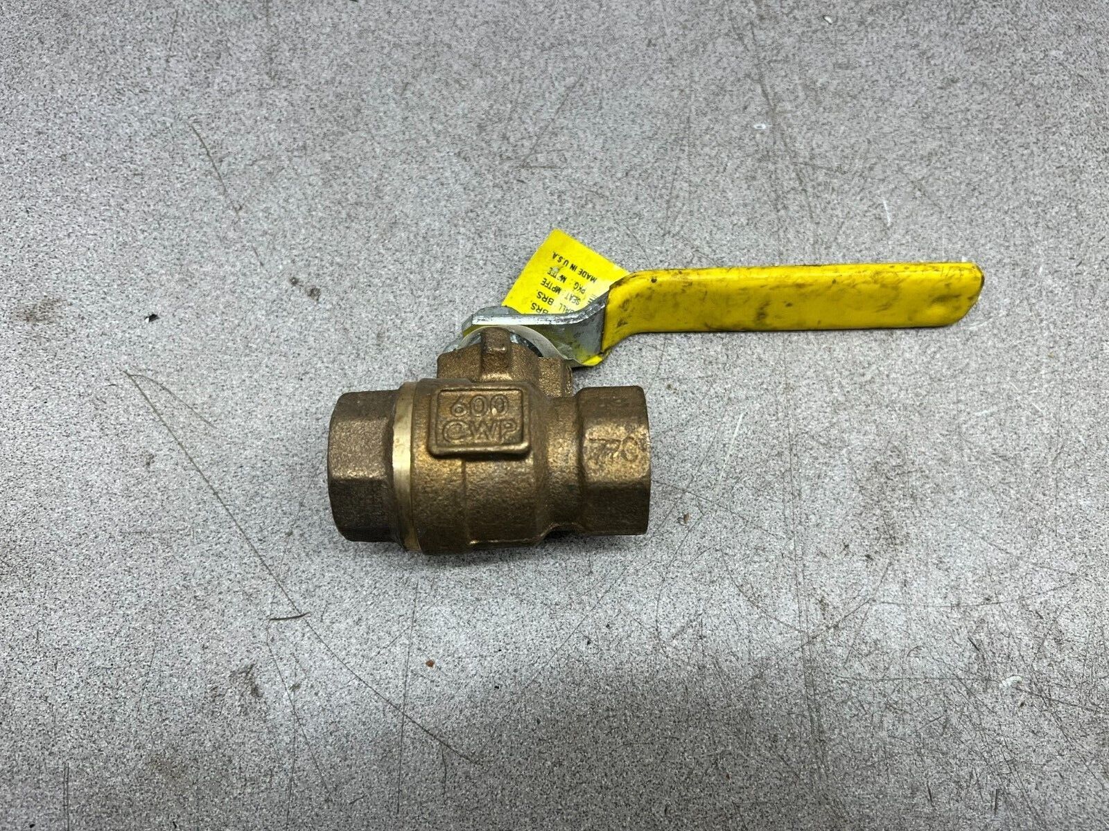 NEW NO BOX APOLLO BALL VALVE 77C-104-01