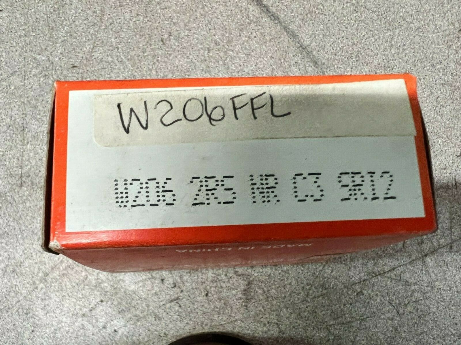 NEW IN BOX KYK W206FFL W206 2RS NR C3 SRI2 BALL BEARING W206RSNRC3