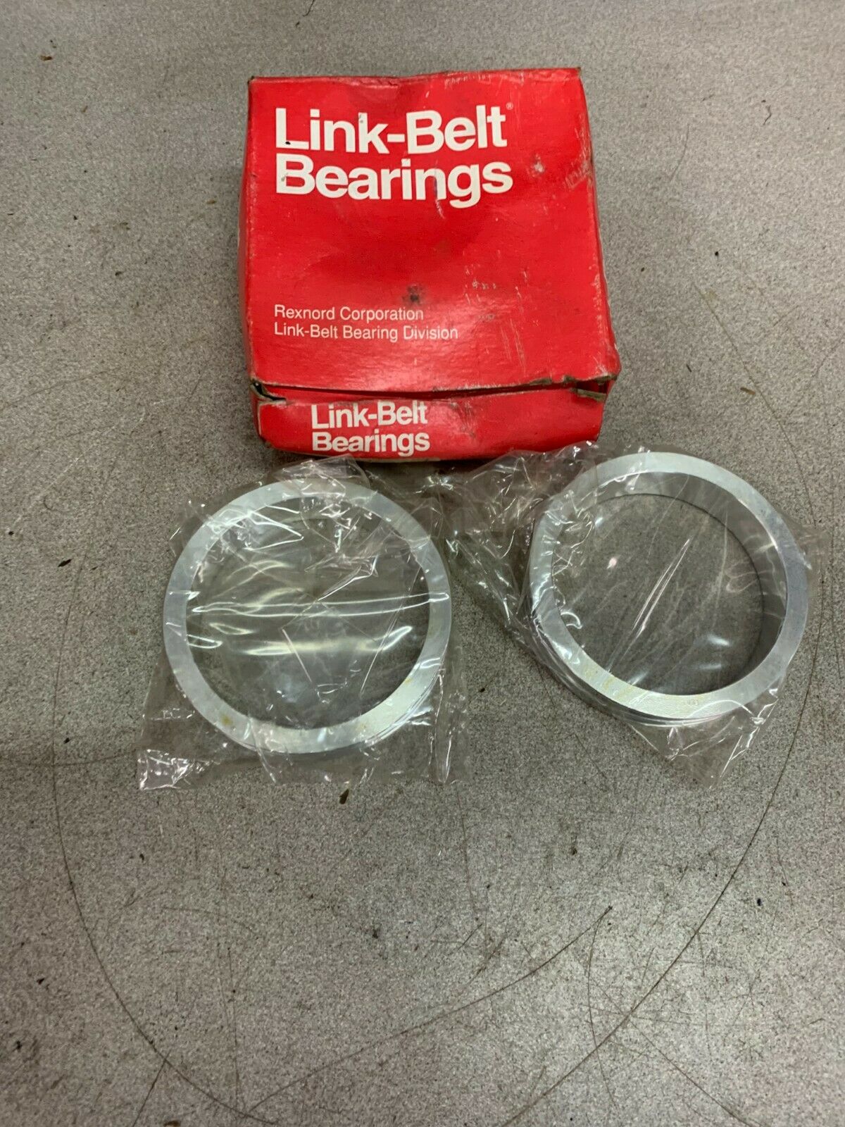 NEW IN BOX LINKBELT BEARING SEAL LB68553RA