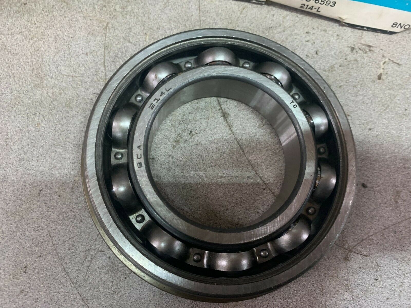 NEW IN BOX BOWER GBG-6593 ROLLER BEARING 214L