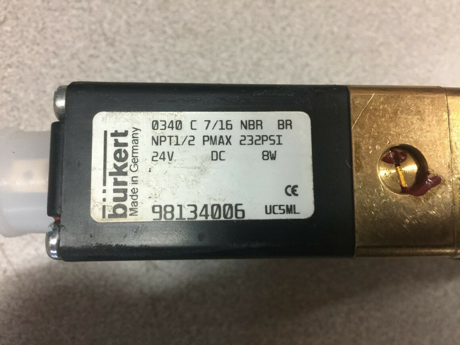 NEW NO BOX BURKERT 1/2 NPT 24 VDC COIL SOLENOID VALVE 98134006