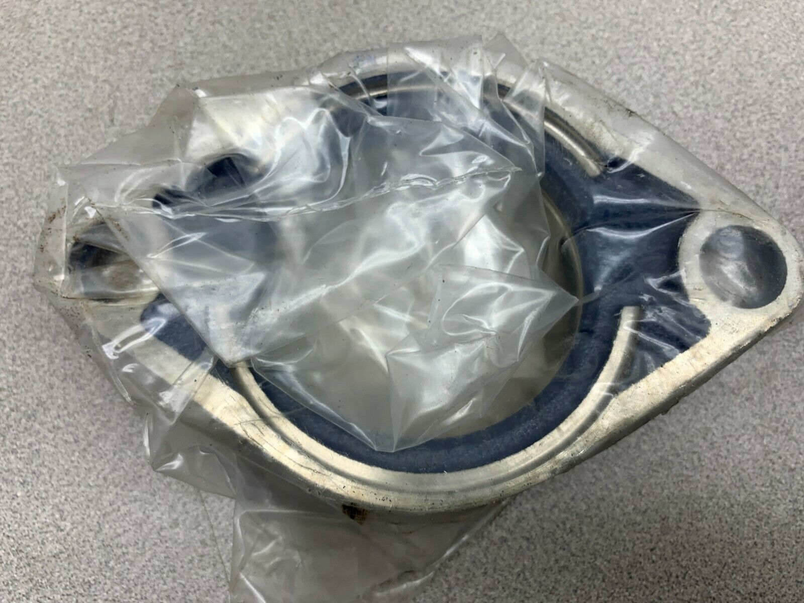 NEW NO BOX SKF BEARING FYTR 507 M