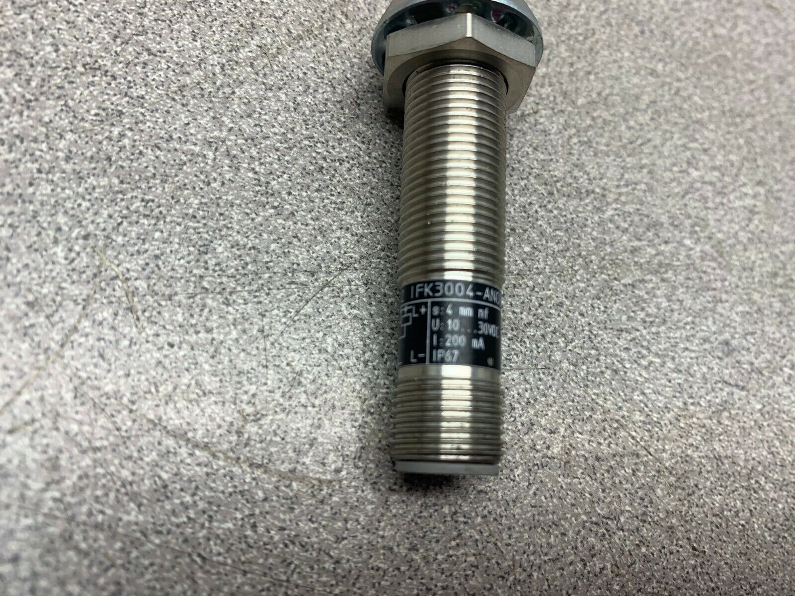 NEW NO BOX IFM EFECTOR SENSOR IFK3004-AN0G-US