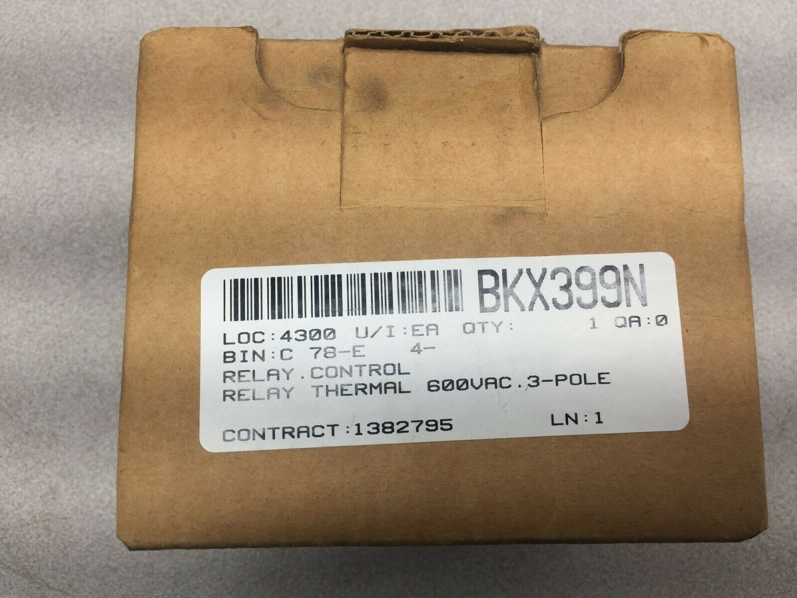 NEW IN BOX SQUARE D 3 POLE 600 VAC THERMAL OVERLOAD RELAY 9065SD06 B