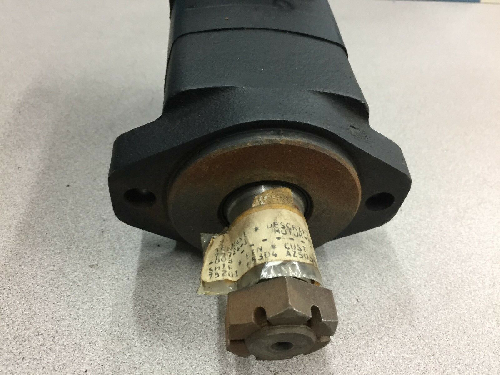 NEW NO BOX CHAR-LYNN HYDRAULIC PUMP 104 1036 005