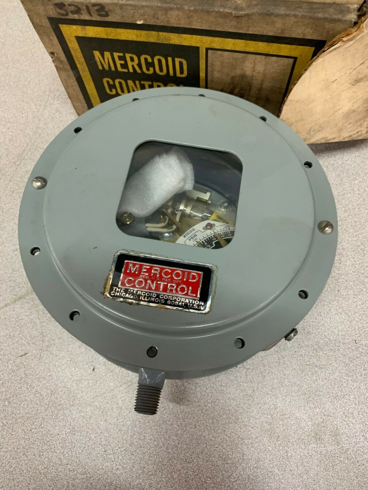 NEW MERCOID PRESSURE SWITCH DAW 33-2 RG 8