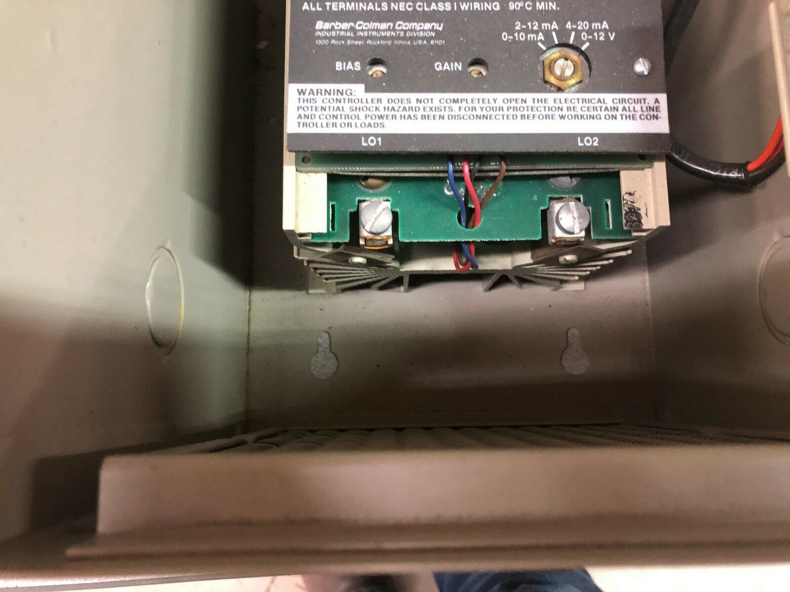 NEW NO BOX BARBER COLMAN 25AMP 120VAC SOLID STATE CONTROLER IN ENCLOSURE CB41-01