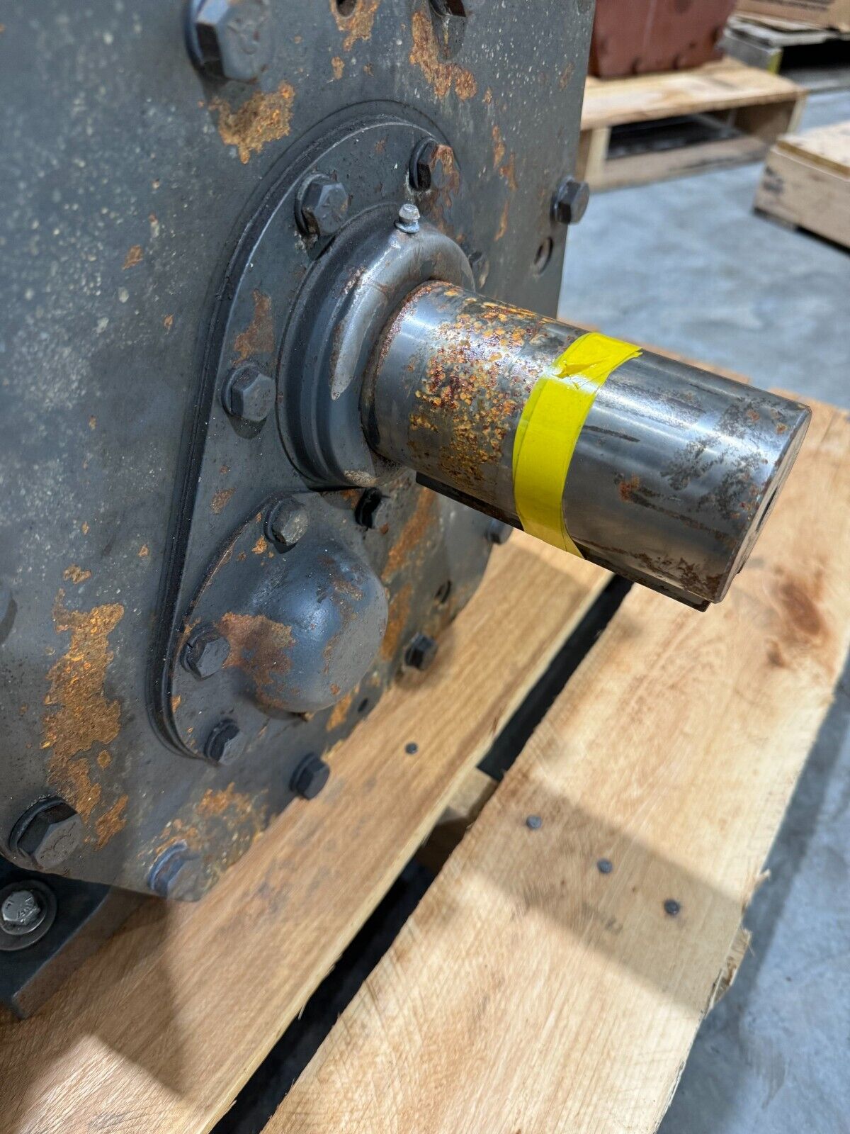 USED FALK ENCLOSED GEAR DRIVE SPEED REDUCER 9.102 RATIO 1050FC2A