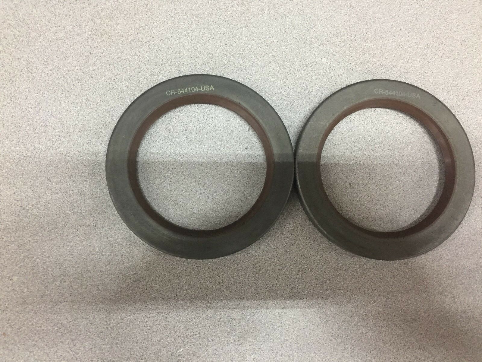 NEW NO BOX LOT OF 2 CR SEALS CR-544104-USA