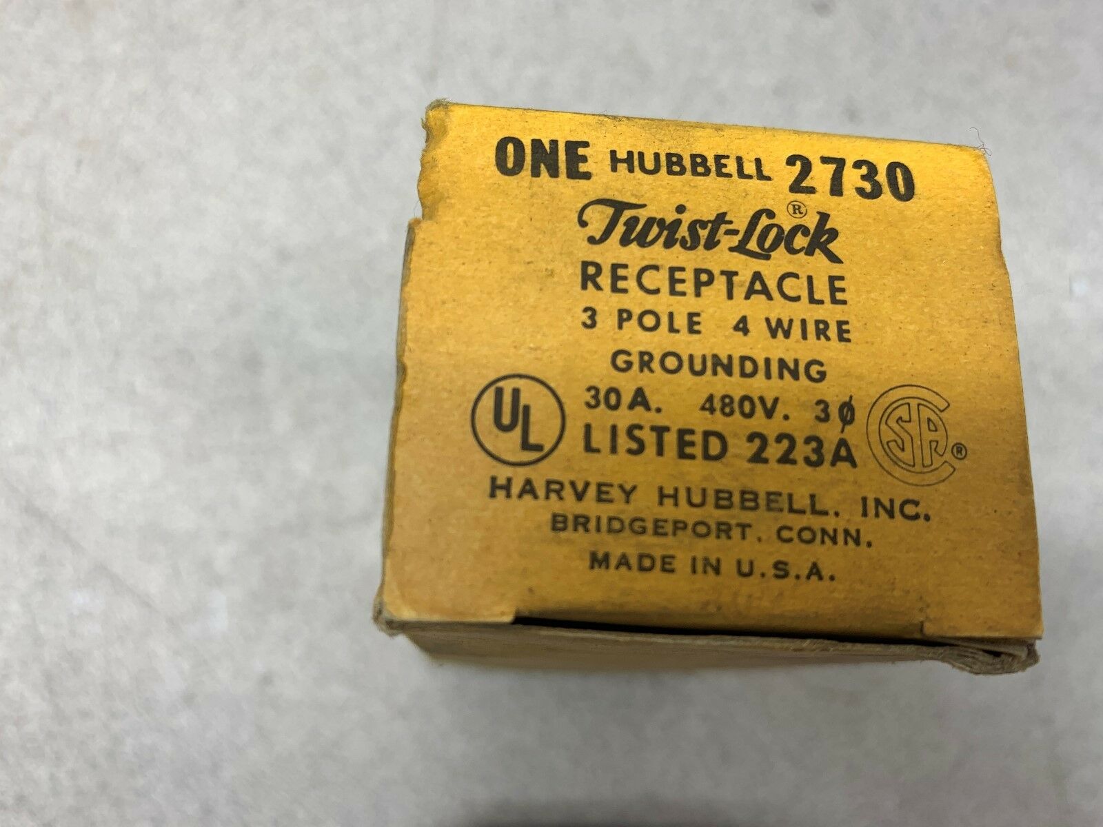 NEW IN BOX HUBBELL TWISTLOCK 2730