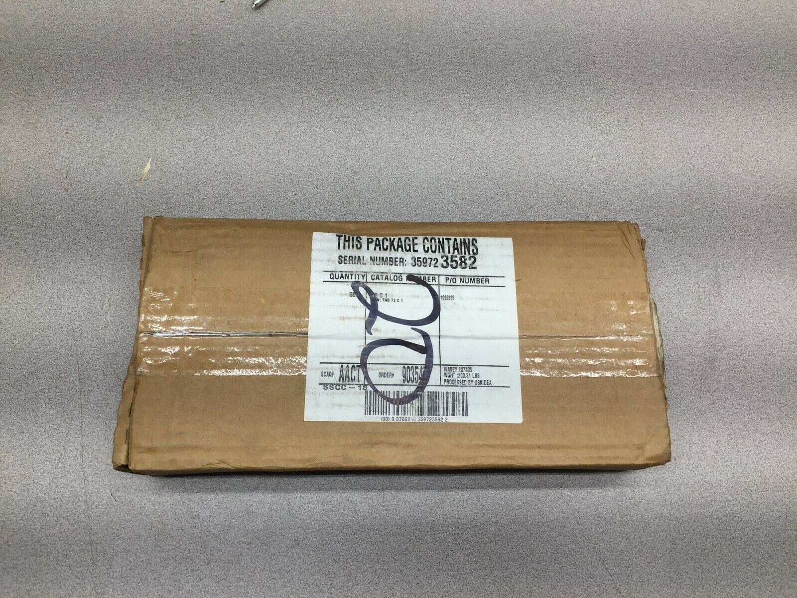 NEW IN BOX OF 50 THOMAS AND BETTS 4-11/16 SQUARE COVER 72C1