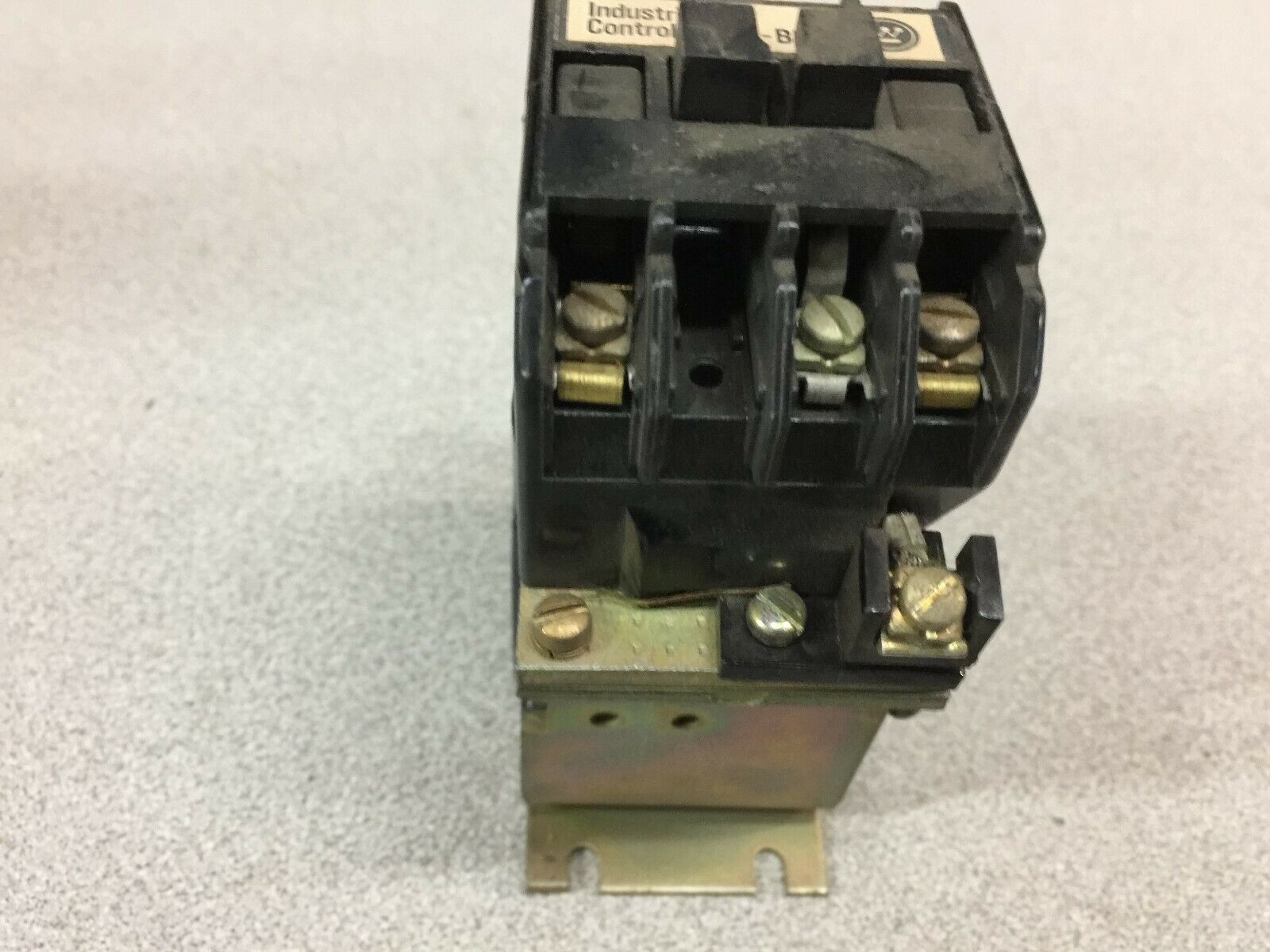 NEW NO BOX WESTINGHOUSE BF 240VDC COIL 3POLE 300VDC CONTROL RELAY BFD21T